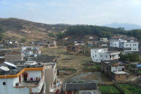 在坟地上建房子可以吗?看高人如何化解?