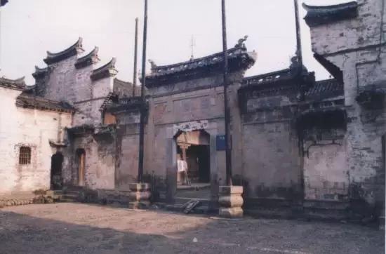 刘伯温设计的这个古村,几百年来怪事连连
